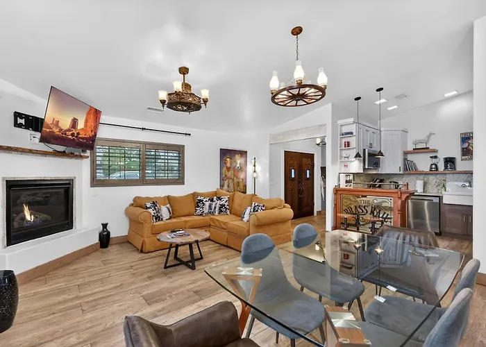 Holiday home Modern Cowboy Retreat | Hot Tub | Saloon | Pets Sedona